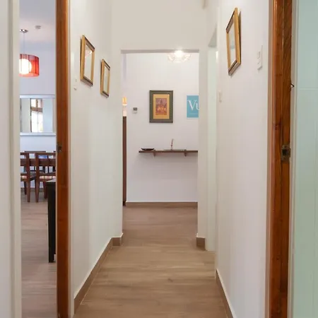 Appartement Av Menendez Valdes 3 Gijón