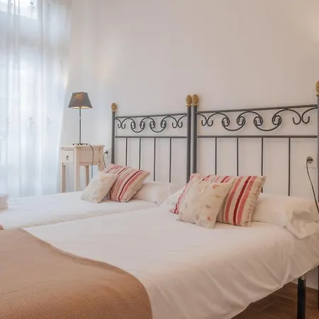 Av Menendez Valdes 3 Appartement Gijón